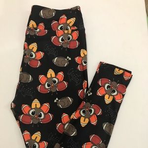 LAST ONE!! Fall Football Turkey Leggings - OS/TC/TC2
